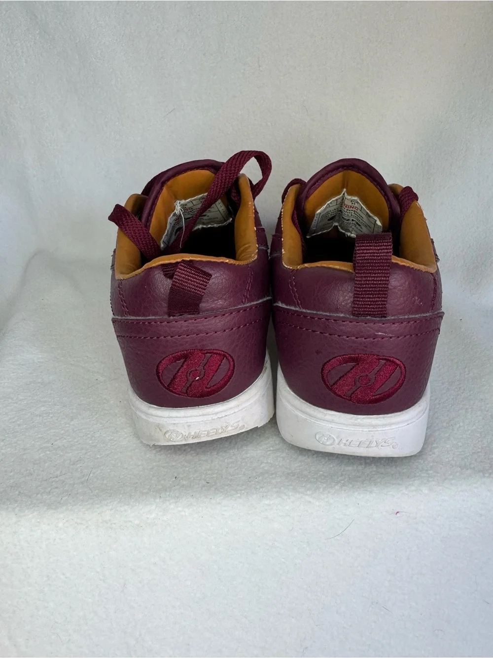 Heelys Burgundy Roller Skate Shoes Youth Size 3